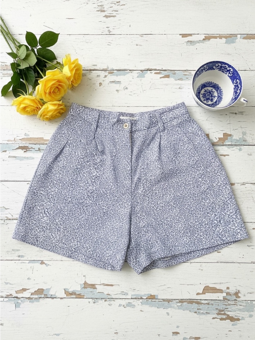 Jennifer Moore 90s Light Blue Floral Print Bermuda Shorts